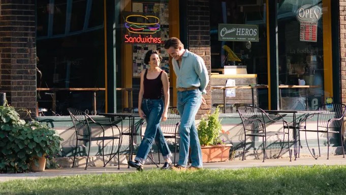 Sundance Review: “Carousel”, Pine and Slate Excel in Rachel Lambert’s Reserved Rom-Dram